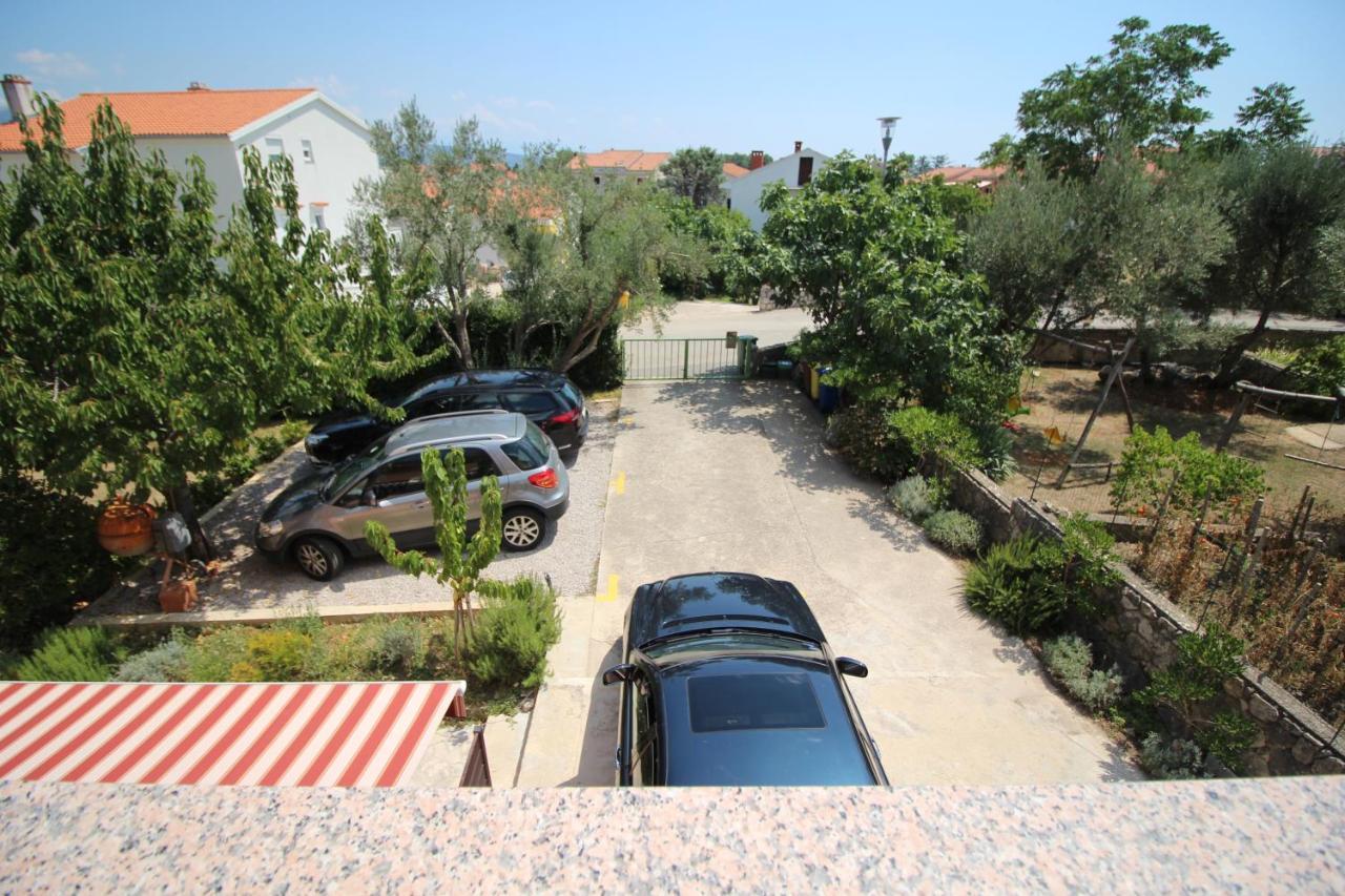 Apartmani Zem, Krk Krk Town Kültér fotó